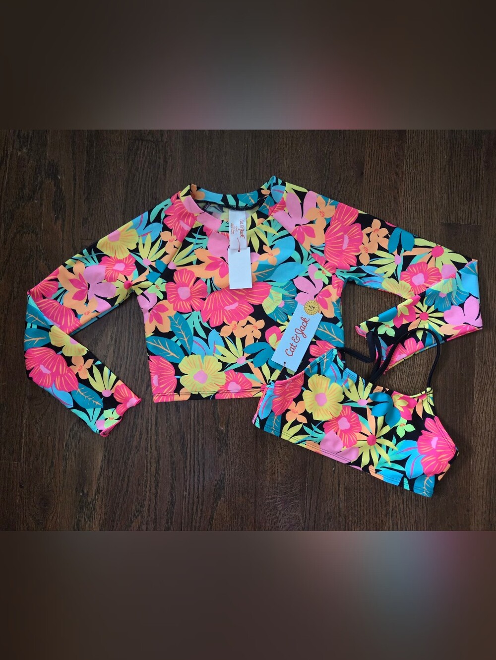New Cat & Jack Girls 6/7 Bikini Top & Rash Guard